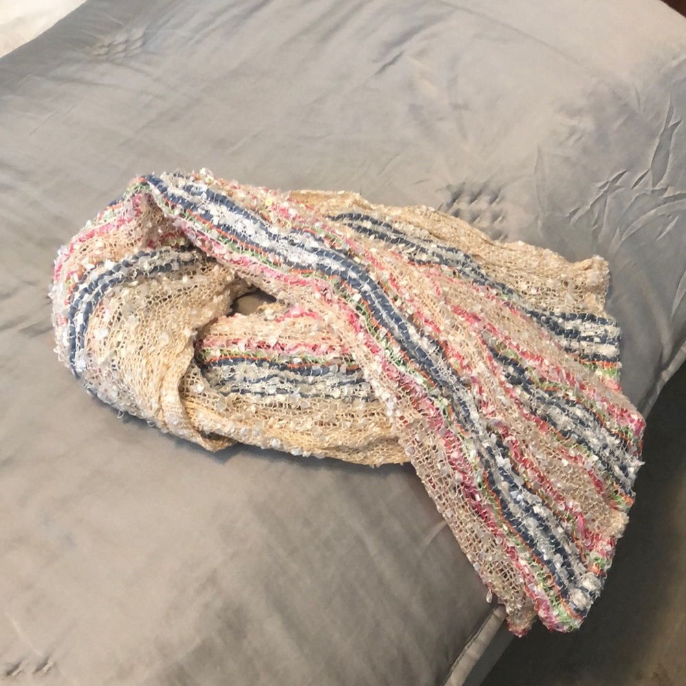 Scarf - Picture 4 of 4